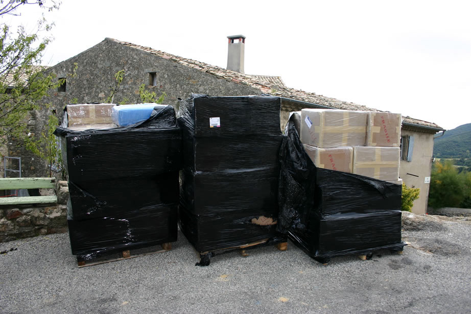 Stand du Marché de printemps de Partage Sans Frontières, Montmeyran 2008